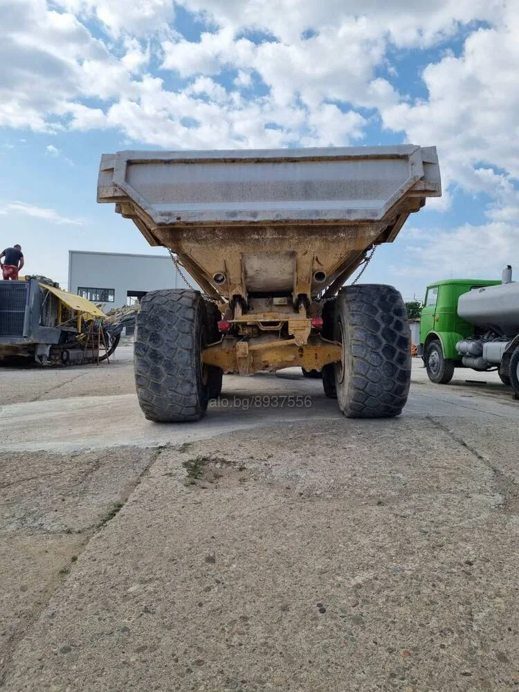 Дъмпер,колесен Caterpillar D400E — снимка 3