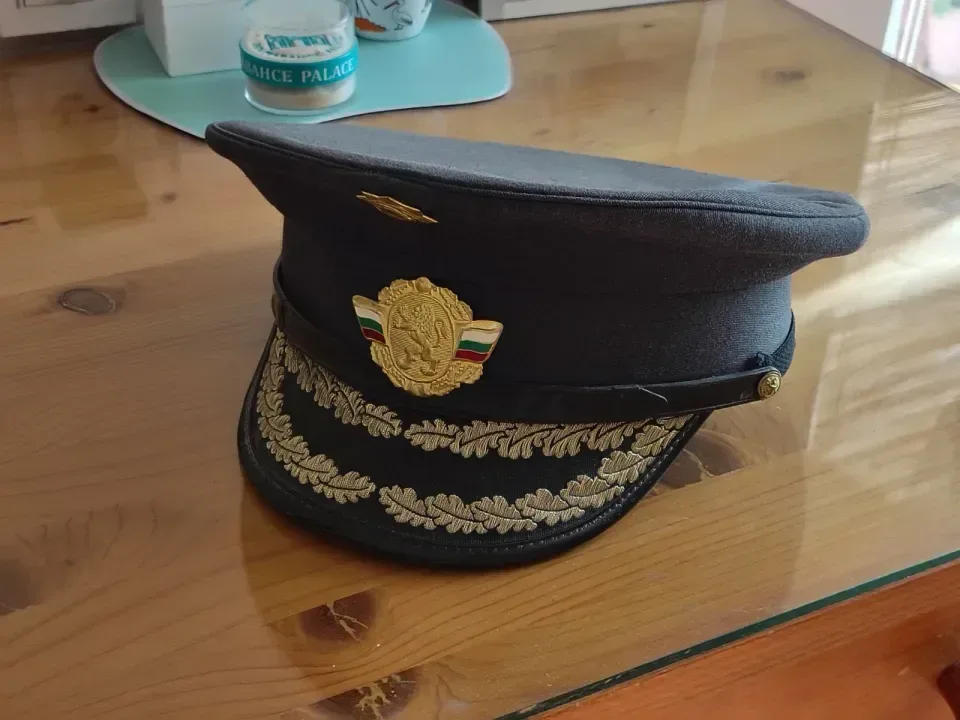 Пожарникарска фуражка