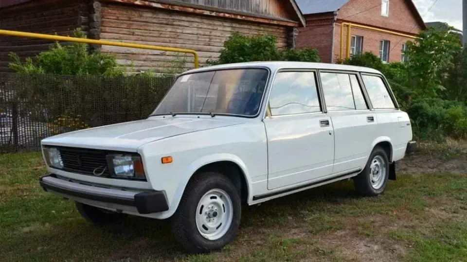 лада 2104 комби ваз